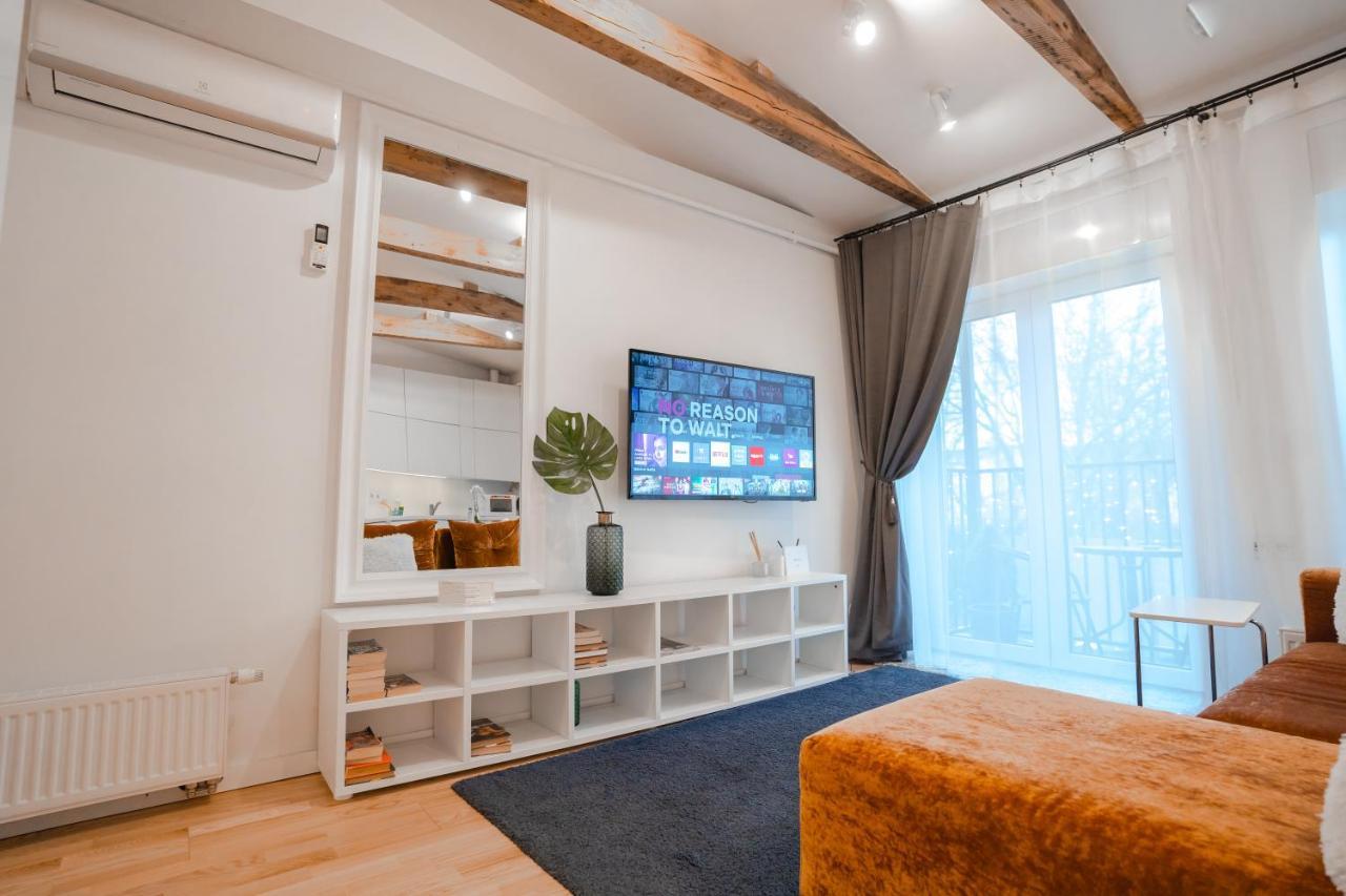 Alpetri Apartment